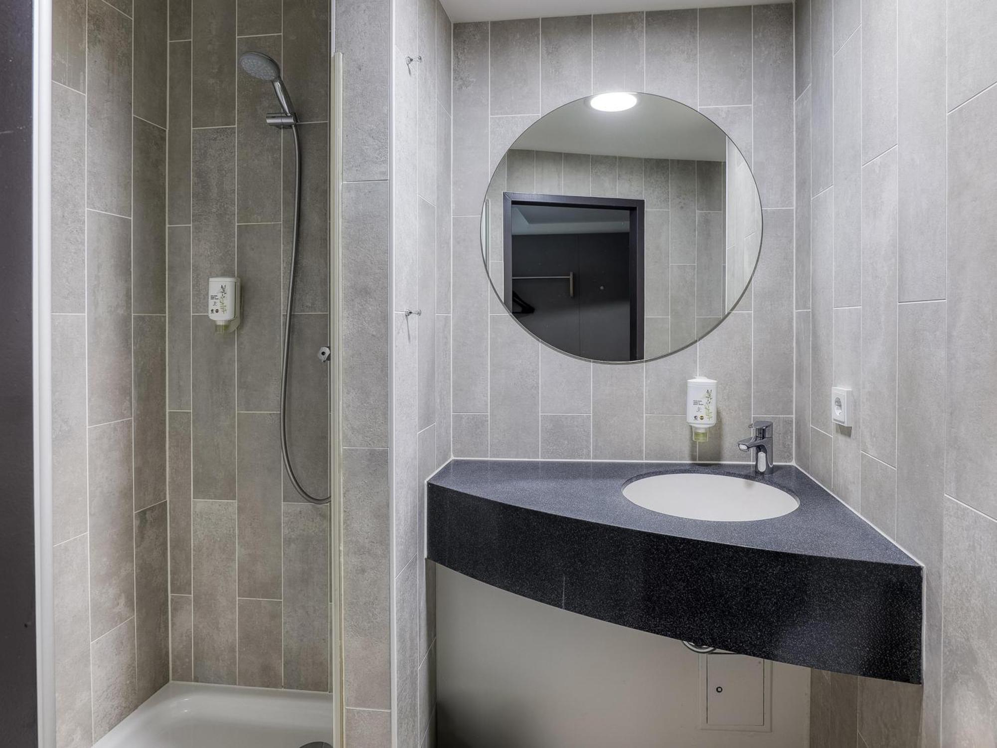B&B Hotel Stuttgart-Vaihingen Eksteriør bilde