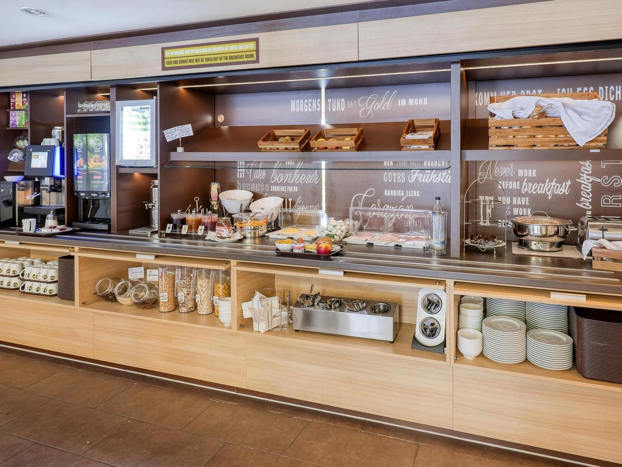 B&B Hotel Stuttgart-Vaihingen Eksteriør bilde