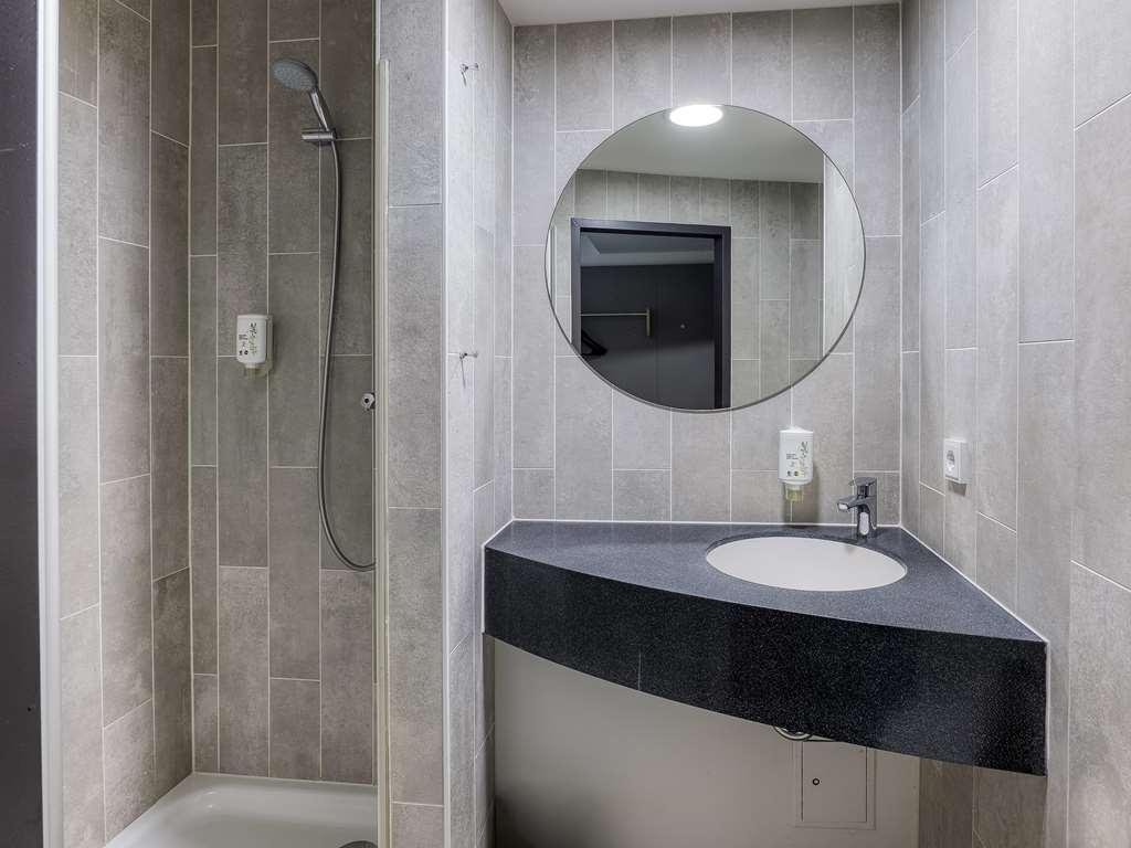 B&B Hotel Stuttgart-Vaihingen Rom bilde